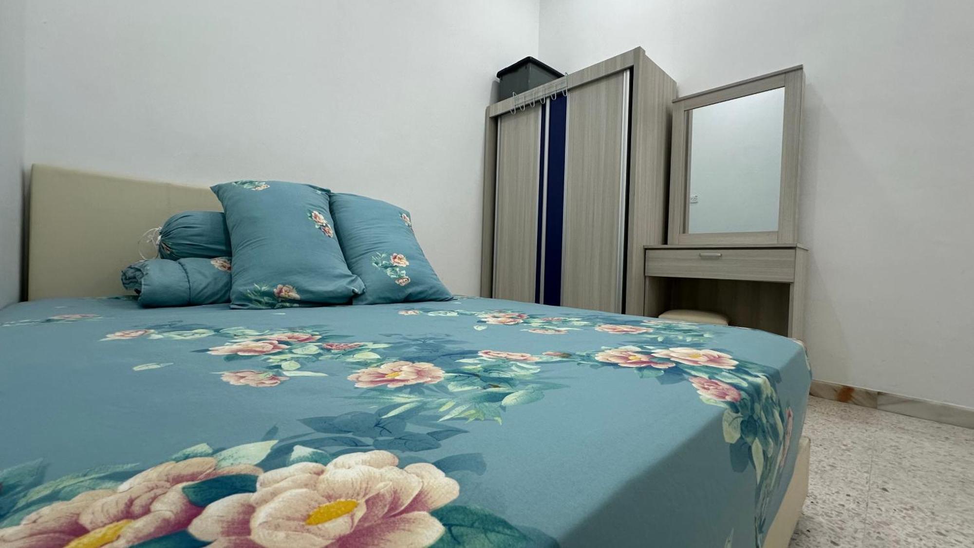 Taman Bagan Single Storey Terrace House, 9mins To Sunway Carnival Mall, Seberang Jaya Holiday home